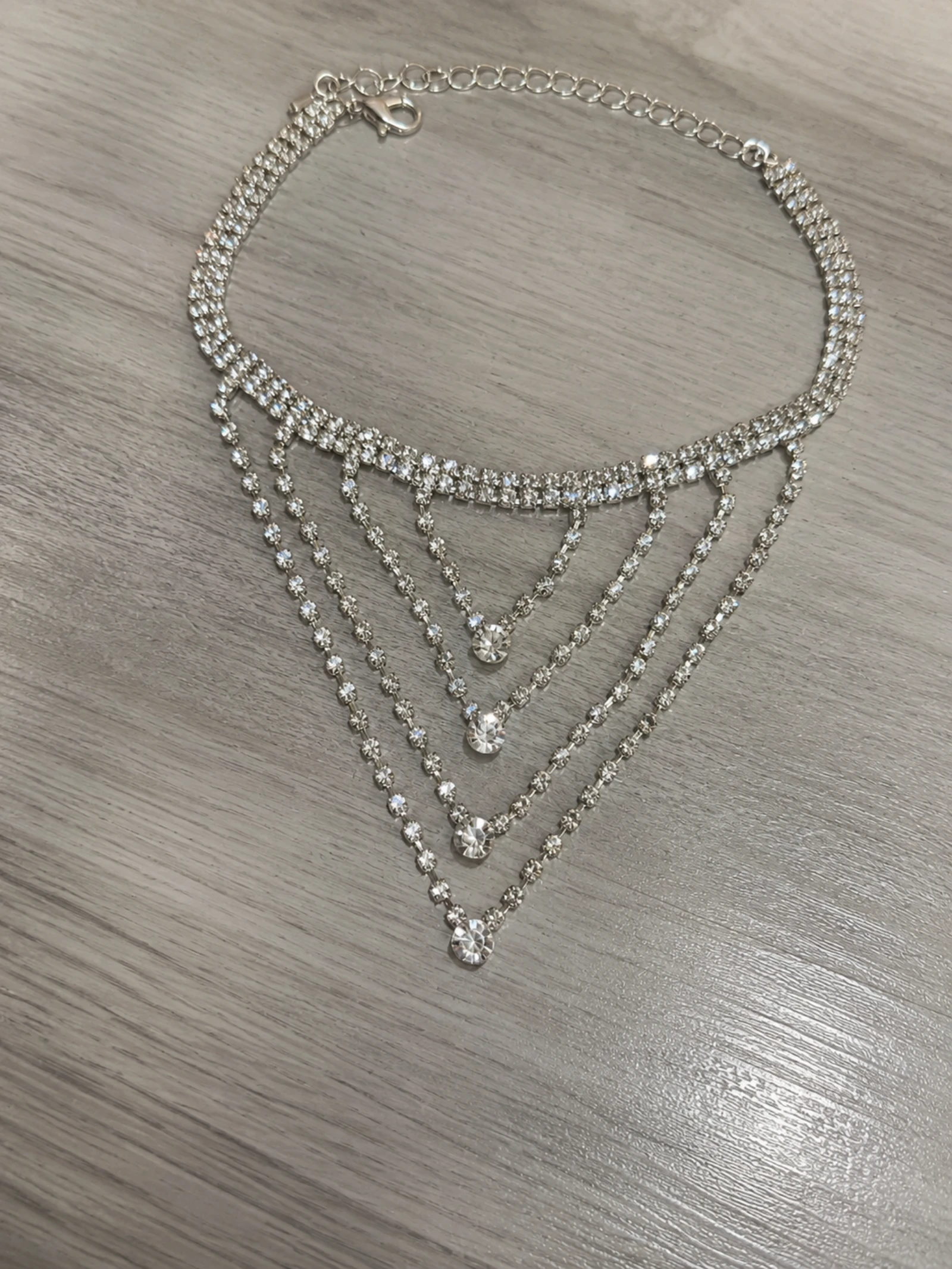 Tobillera brillante plateada cascada strass ajustable elegante – photo 3